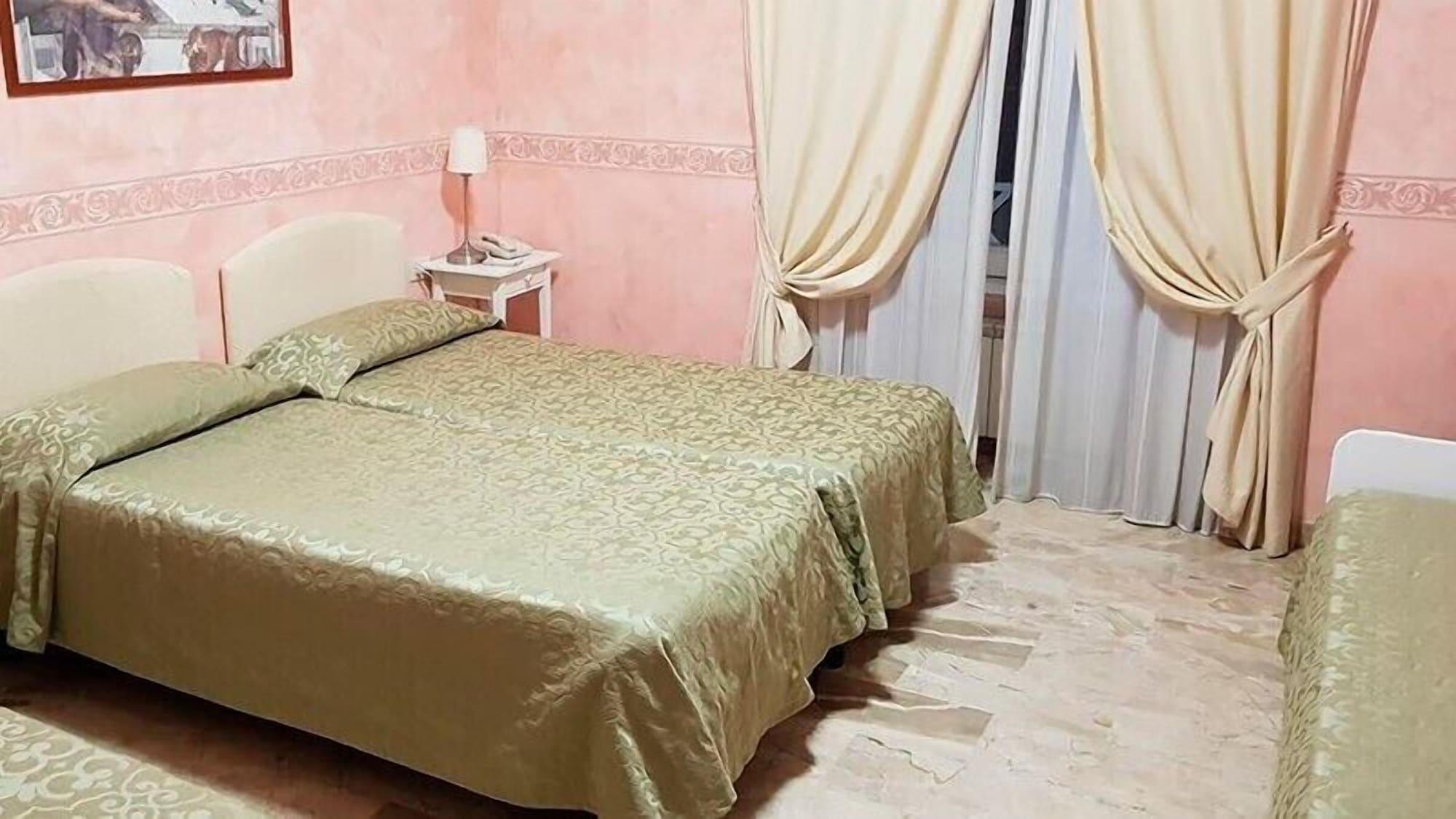 Hotel Orazia Рим Экстерьер фото