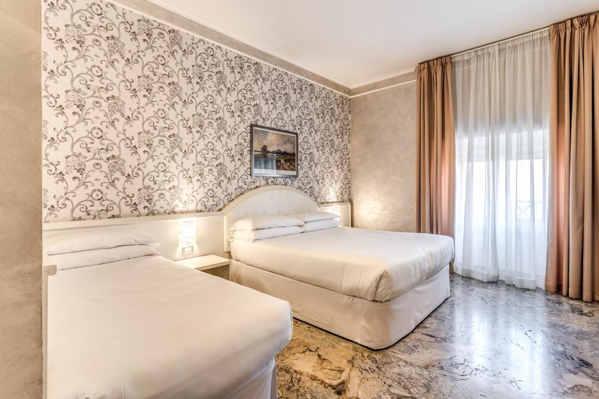 Hotel Orazia Рим Экстерьер фото