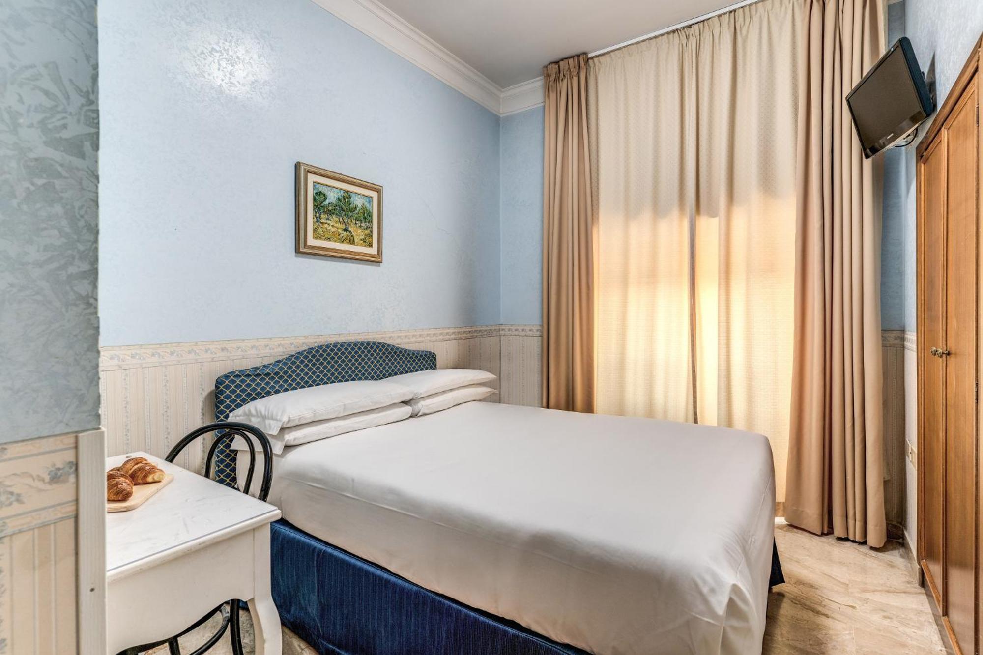 Hotel Orazia Рим Экстерьер фото