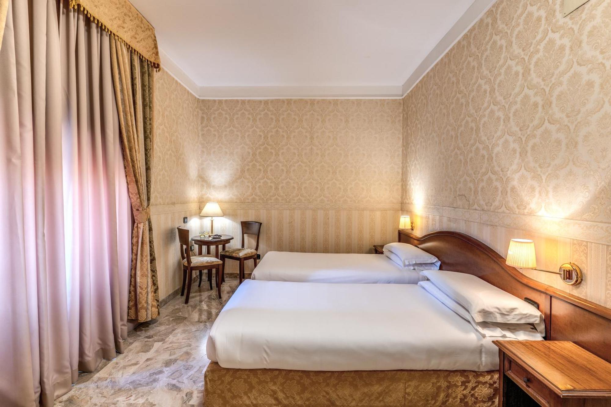 Hotel Orazia Рим Экстерьер фото