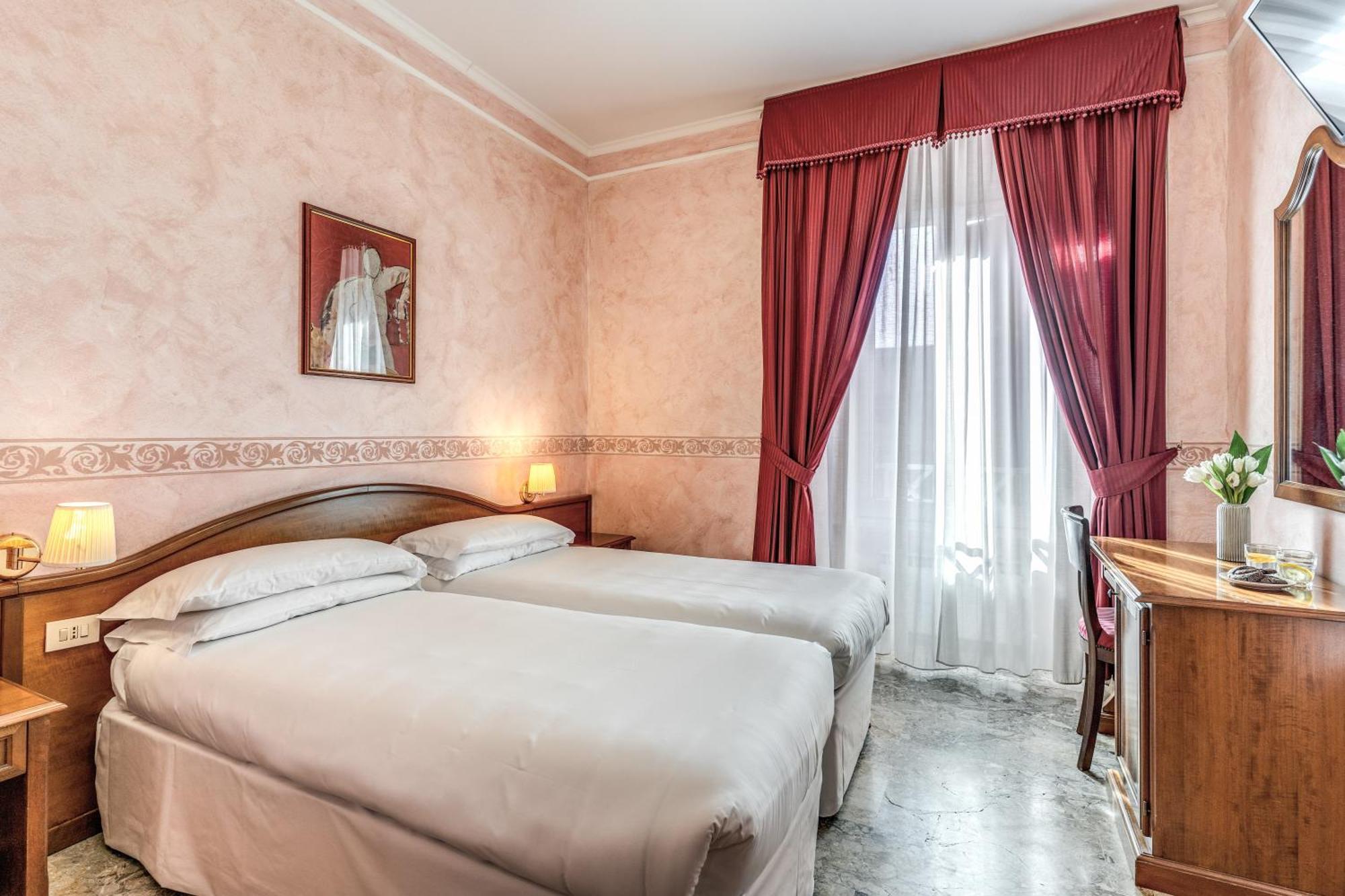 Hotel Orazia Рим Экстерьер фото