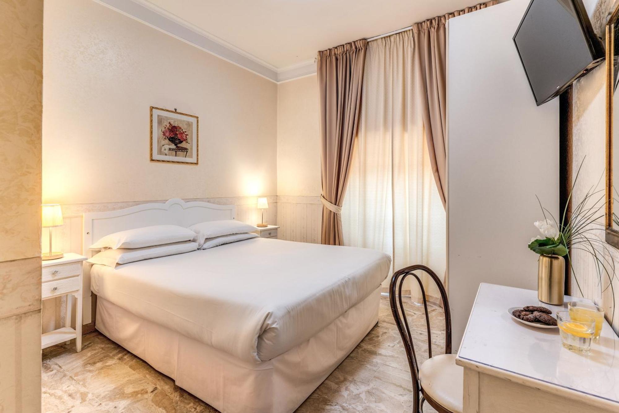 Hotel Orazia Рим Экстерьер фото